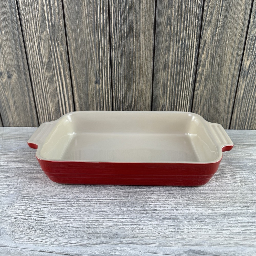 Le Creuset 17-21 Red Stoneware Rectangular Baking Casserole Dish Handles
